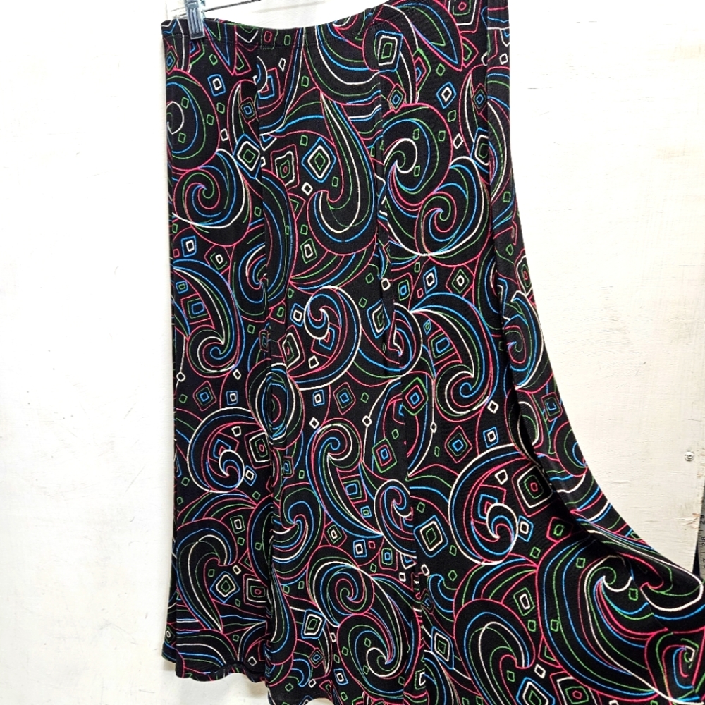 The Travel Collection abstract black/multicolor midi skirt ~ womens medium